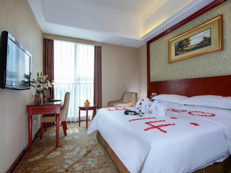 Vienna Hotel Chengdu Exhibition Centre Экстерьер фото